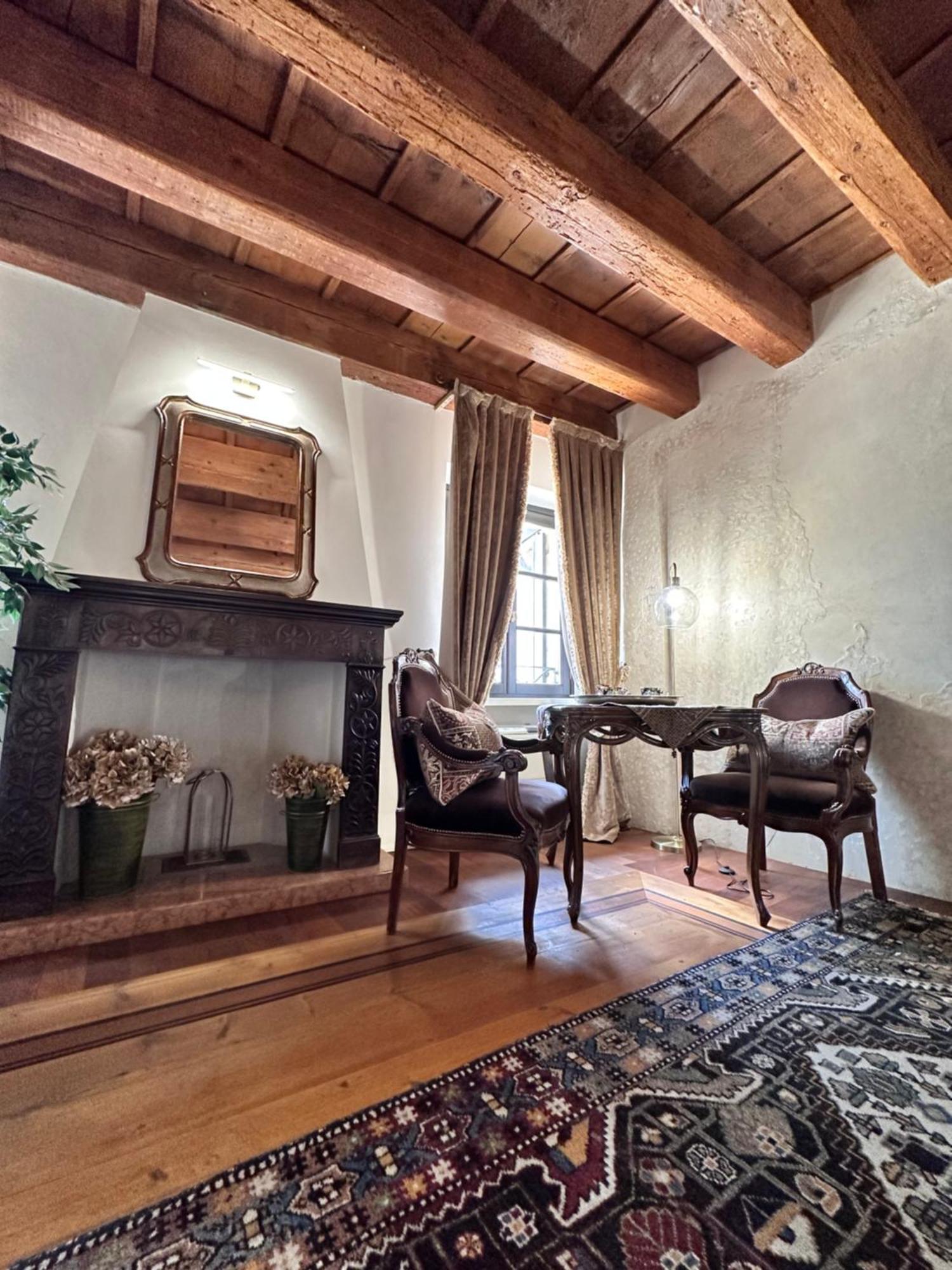 Truly Verona - Delle Erbe Suites Extérieur photo
