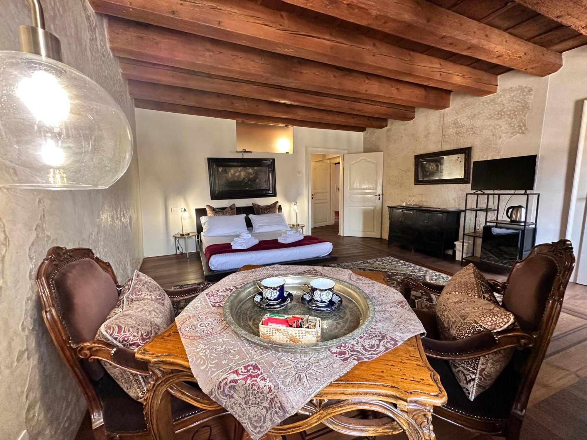 Truly Verona - Delle Erbe Suites Extérieur photo