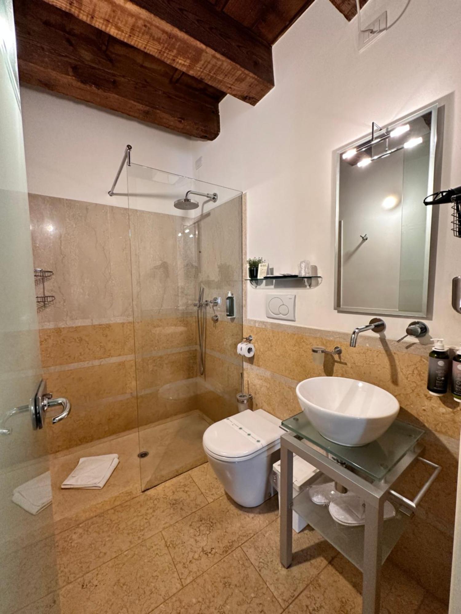Truly Verona - Delle Erbe Suites Extérieur photo