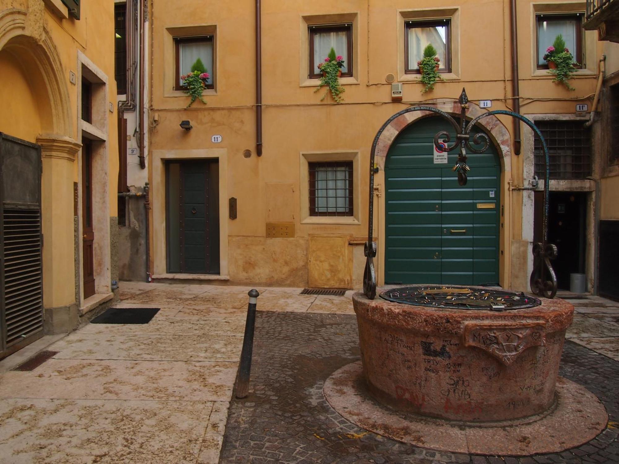Truly Verona - Delle Erbe Suites Extérieur photo