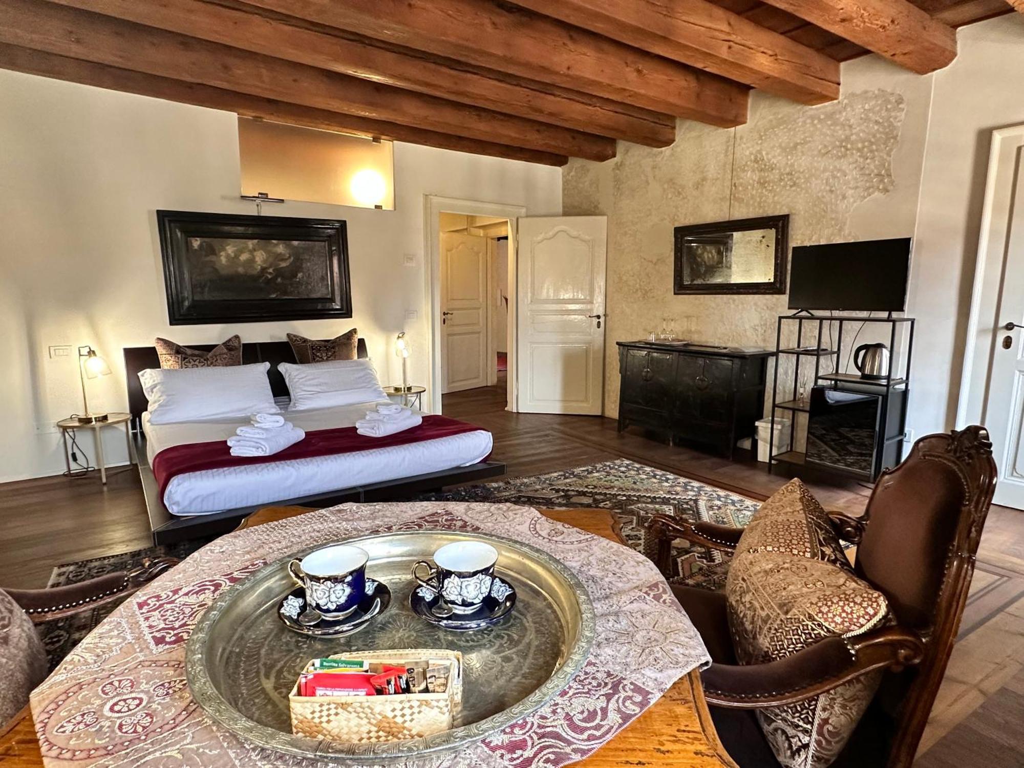 Truly Verona - Delle Erbe Suites Extérieur photo